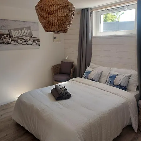 La Desirade Holiday home
